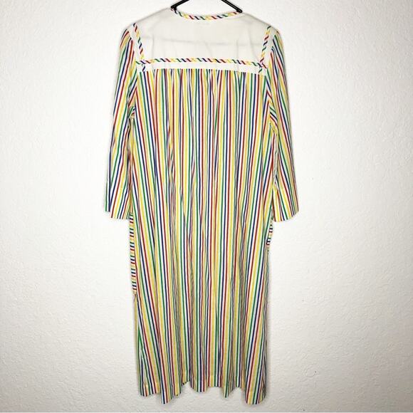 Vintage Models Coat white rainbow striped snap front house coat - Picture 14 of 14